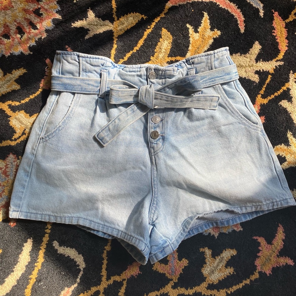 American Eagle | Paper Bag Denim Mom Shorts